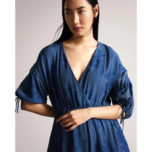 SOLD - NWT Ted Baker London Zilda Puff Sleeve Midi Dress - Picture 5 of 12